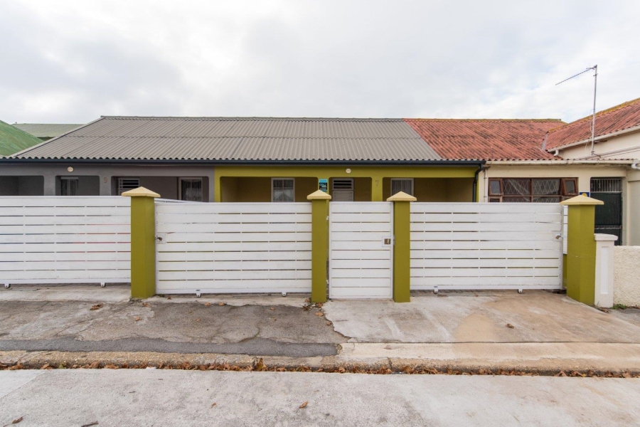 6 Bedroom Property for Sale in Richmond Hill Eastern Cape